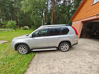 2014 Nissan X-Trail II Рестайлинг, серебристый, 3800000 рублей, вид 5