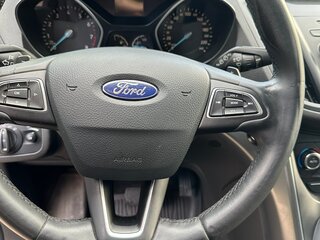 2017 Ford Kuga II Рестайлинг, серый, 2300000 рублей, вид 5