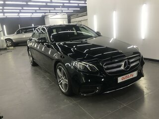 2020 Mercedes-Benz E-Класс 200 V (W213, S213, C238), чёрный, 3600000 рублей, вид 4