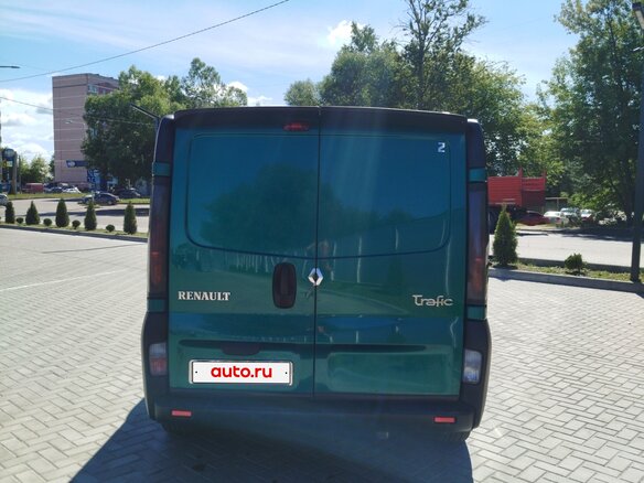 2004 Renault Trafic II, зелёный, 1600000 рублей - вид 11
