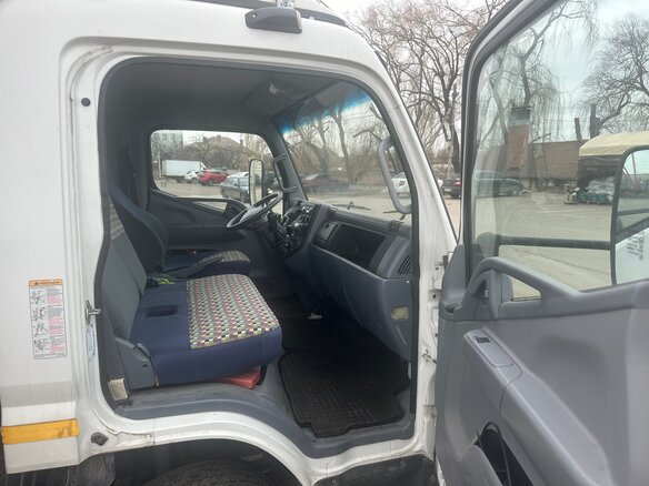 2018 Fuso (Mitsubishi) Canter, белый, 3250000 рублей - вид 6