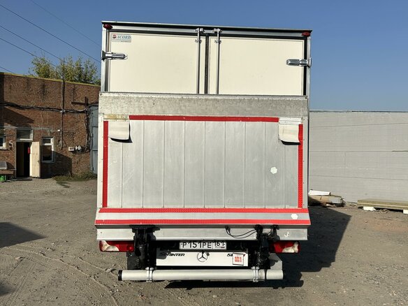 2011 Mercedes-Benz Sprinter, белый, 4500000 рублей - вид 5
