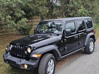 2022 Jeep Wrangler IV (JL), чёрный, 3360247 рублей, вид 1