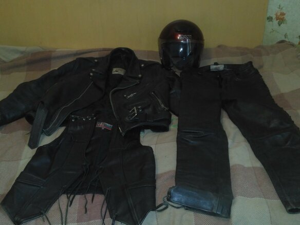 1988 Honda VT 1100, пурпурный - вид 15