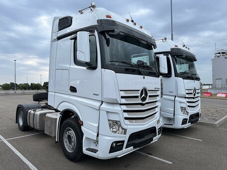 2023 Mercedes-Benz Actros, белый, 13999000 рублей, вид 4