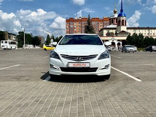 2015 Hyundai Solaris I Рестайлинг, белый, 1100000 рублей, вид 1