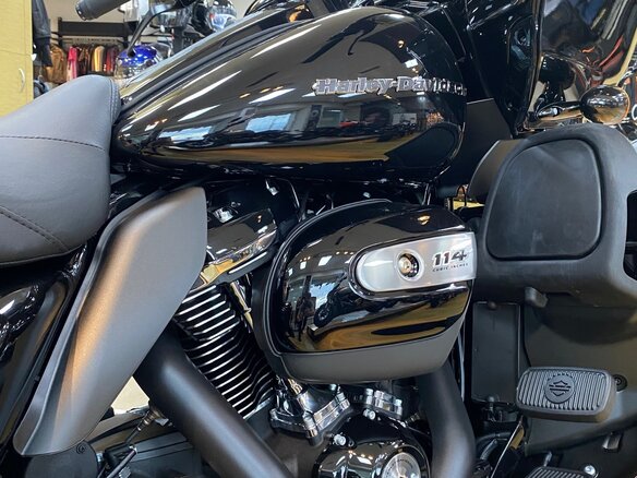 2020 Harley-Davidson Road Glide, чёрный - вид 2
