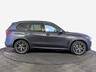 2022 BMW X5 30d IV (G05/G18), серый, 10000000 рублей, вид 4