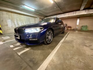 2018 BMW 5 серии 530d xDrive VII (G30/G31/G38), синий, 4490000 рублей, вид 3