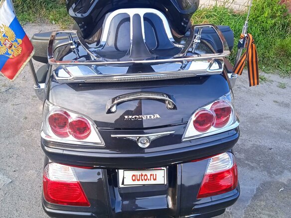 2010 Honda GL 1800 Gold Wing, чёрный, 1500000 рублей - вид 5