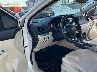 2012 Subaru XV I, белый, 1400000 рублей, вид 4