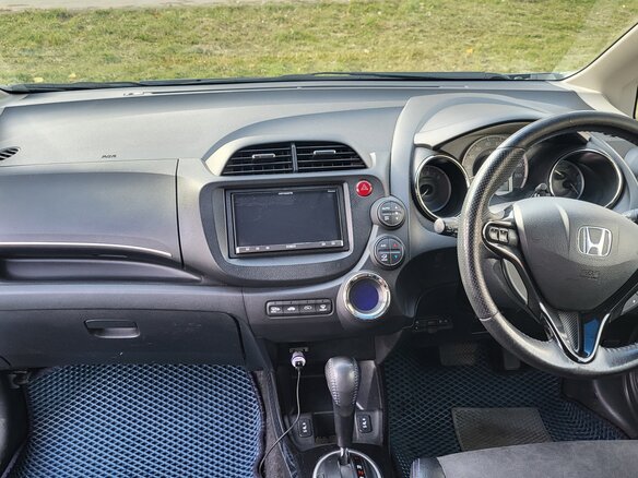 2014 Honda Fit Shuttle I Рестайлинг, голубой, 1100000 рублей - вид 10