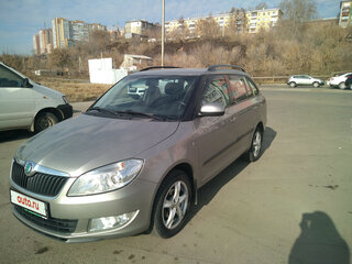2011 Skoda Fabia II Рестайлинг, серый, 770000 рублей, вид 1