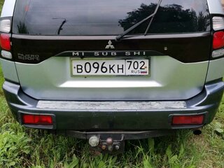 2004 Mitsubishi Pajero Sport I, серебристый, 1300000 рублей, вид 3