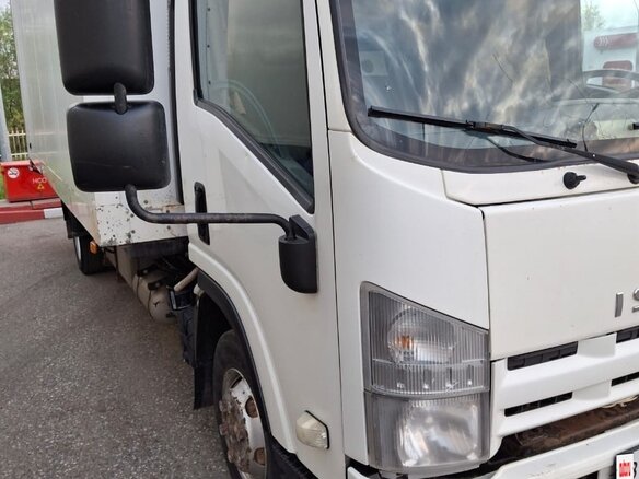 2016 Isuzu Forward (F-Series), белый, 2400000 рублей - вид 4