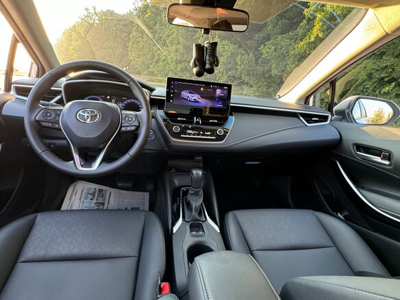 2023 Toyota Corolla XII (E210), белый, 3360000 рублей - вид 19