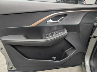 2023 Omoda C5 I, серый, 1465000 рублей, вид 5