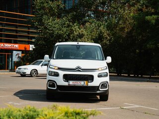 2021 Citroen Berlingo III, белый, 2400000 рублей, вид 2
