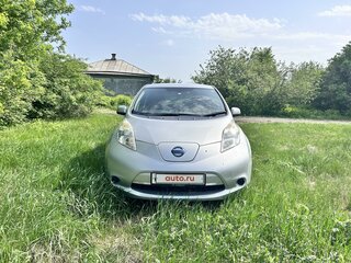 2013 Nissan Leaf I (ZE0/AZE0), серый, 820000 рублей, вид 3