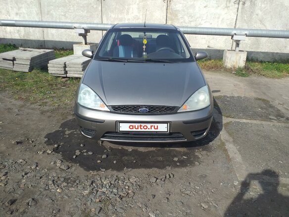 2004 Ford Focus I Рестайлинг, золотистый - вид 3
