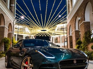 2018 Jaguar F-Type R I Рестайлинг, зелёный, 4850000 рублей, вид 2
