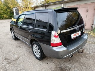 2006 Subaru Forester II Рестайлинг, чёрный, 850000 рублей, вид 3