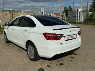 2017 Lada (ВАЗ) Vesta I, белый, 865000 рублей, вид 4