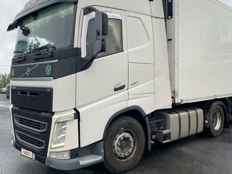 2015 Volvo FH, белый, 6200000 рублей, вид 2