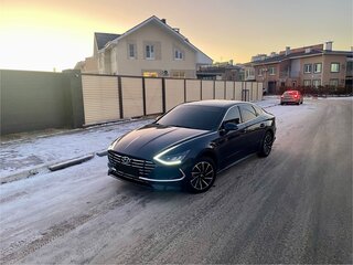 2020 Hyundai Sonata VIII (DN8), синий, 1300000 рублей, вид 3