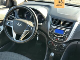 2011 Hyundai Solaris I, фиолетовый, 730000 рублей, вид 3
