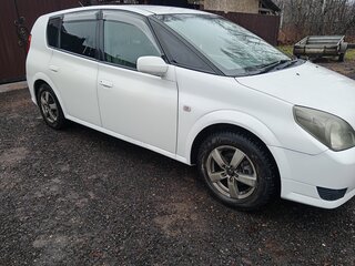 2000 Toyota Opa I, белый, 510000 рублей, вид 1