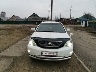 2003 Toyota Harrier II (XU30), белый, 1500000 рублей, вид 3