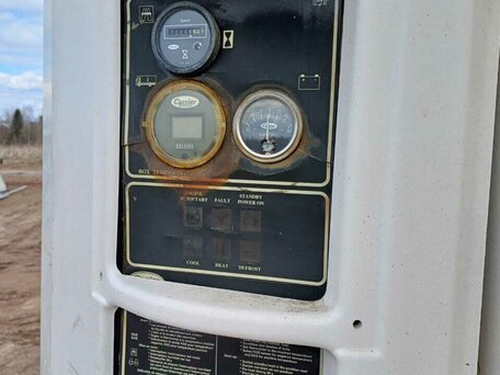 2004 Montracon Рефрижераторный полуприцеп, белый, 1900000 рублей, вид 1
