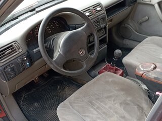 1989 Opel Vectra A, красный, 150000 рублей, вид 2