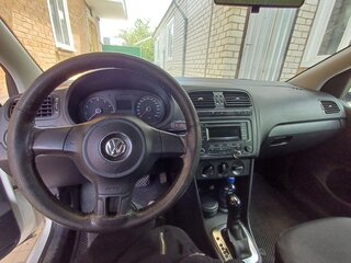 2012 Volkswagen Polo V, белый, 800000 рублей, вид 4