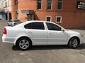 2012 Skoda Octavia II (A5) Рестайлинг, белый - вид 5