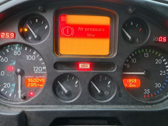 2004 DAF LF 45, жёлтый, 2500000 рублей - вид 5