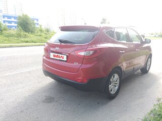 2014 Hyundai ix35 I Рестайлинг, красный, 1350000 рублей, вид 4