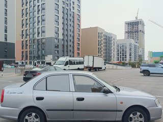 2008 Hyundai Accent ТагАЗ II, серебристый, 620000 рублей, вид 4