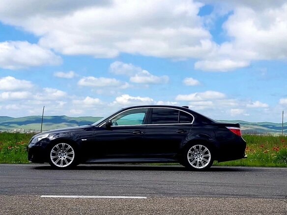 2005 BMW 5 серии 530i V (E60/E61), чёрный, 1500000 рублей - вид 19