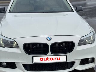 2012 BMW 5 серии 528i xDrive VI (F10/F11/F07), белый, 1850000 рублей, вид 2