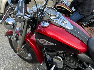 2012 Harley-Davidson Heritage, красный, 925000 рублей, вид 3