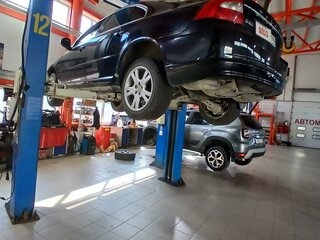 2006 Volvo S80 II, чёрный, 900000 рублей, вид 3