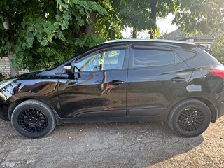 2012 Hyundai ix35 I, чёрный, 1350000 рублей, вид 3