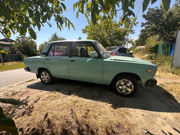 2001 Lada (ВАЗ) 2107, серый, 109000 рублей - вид 4