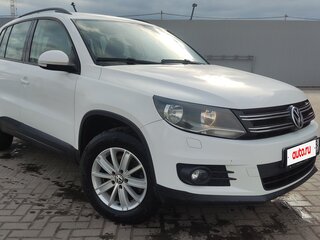 2011 Volkswagen Tiguan I Рестайлинг, белый, 1300000 рублей, вид 2