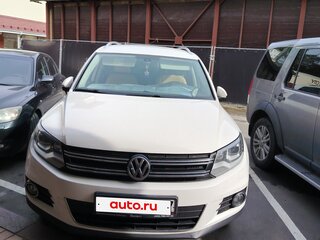 2012 Volkswagen Tiguan I Рестайлинг, белый, 1700000 рублей, вид 1