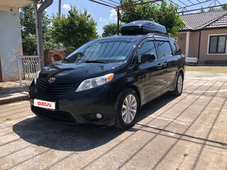 2012 Toyota Sienna III, чёрный, 2535000 рублей, вид 5
