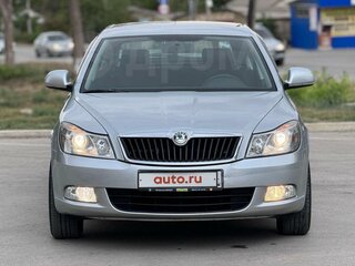 2010 Skoda Octavia II (A5) Рестайлинг, серый, 1300000 рублей, вид 1