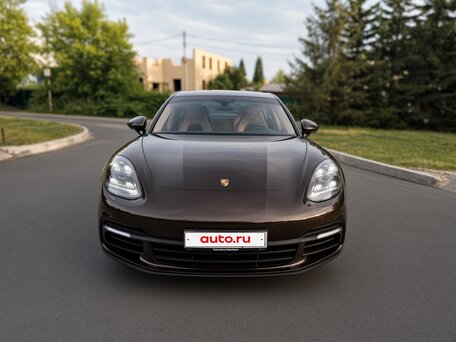 2018 Porsche Panamera 4S II, коричневый, 9200000 рублей, вид 4